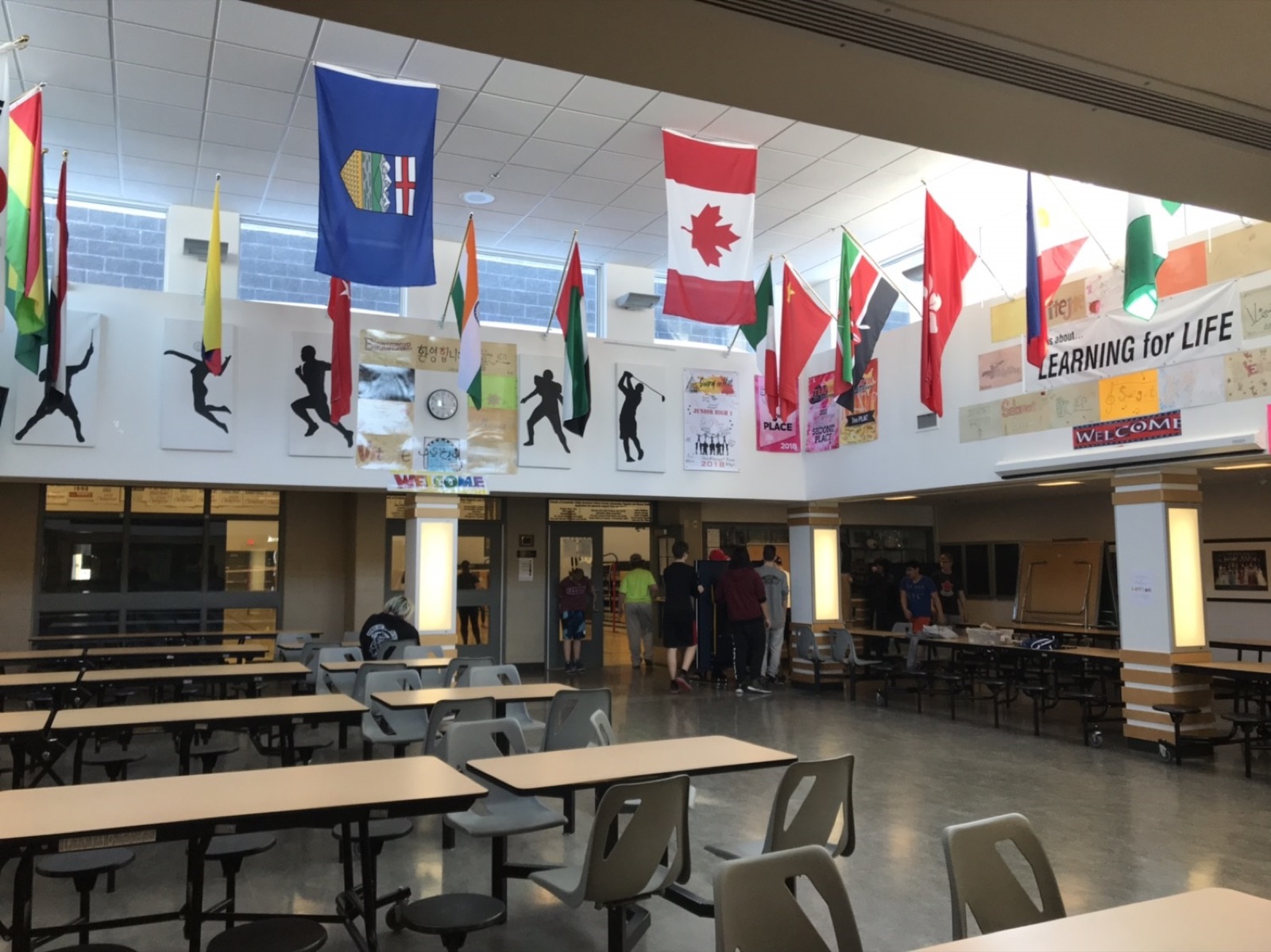 Drumheller Valley Secondary School 사진 1