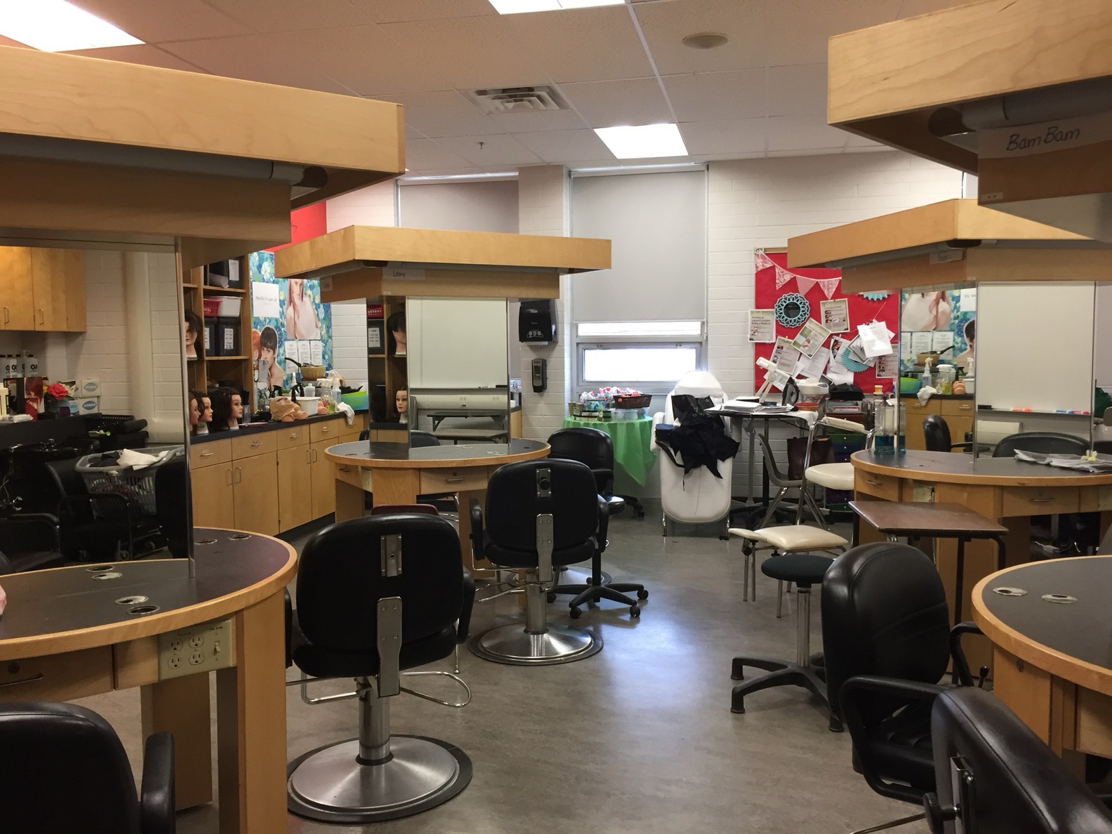 Drumheller Valley Secondary School 사진 5