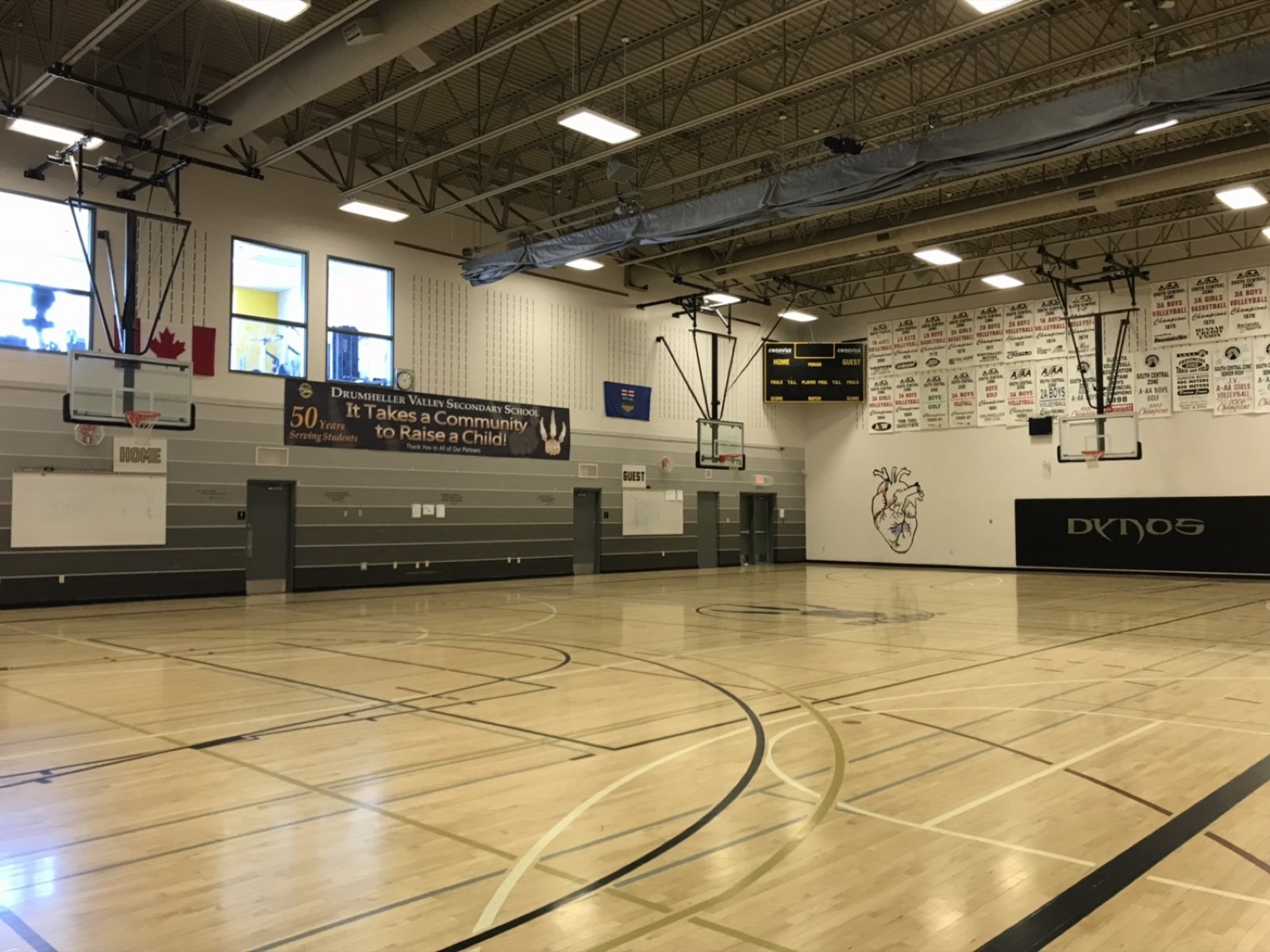 Drumheller Valley Secondary School 사진 19